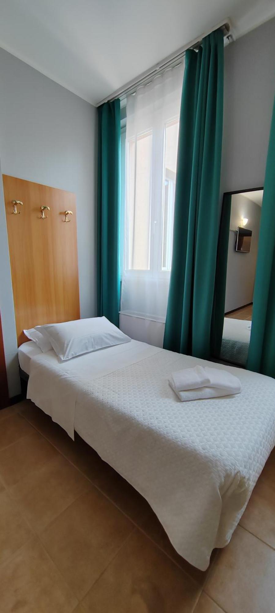 Hotel Nuovo Rondo セスト・サン・ジョヴァンニ エクステリア 写真