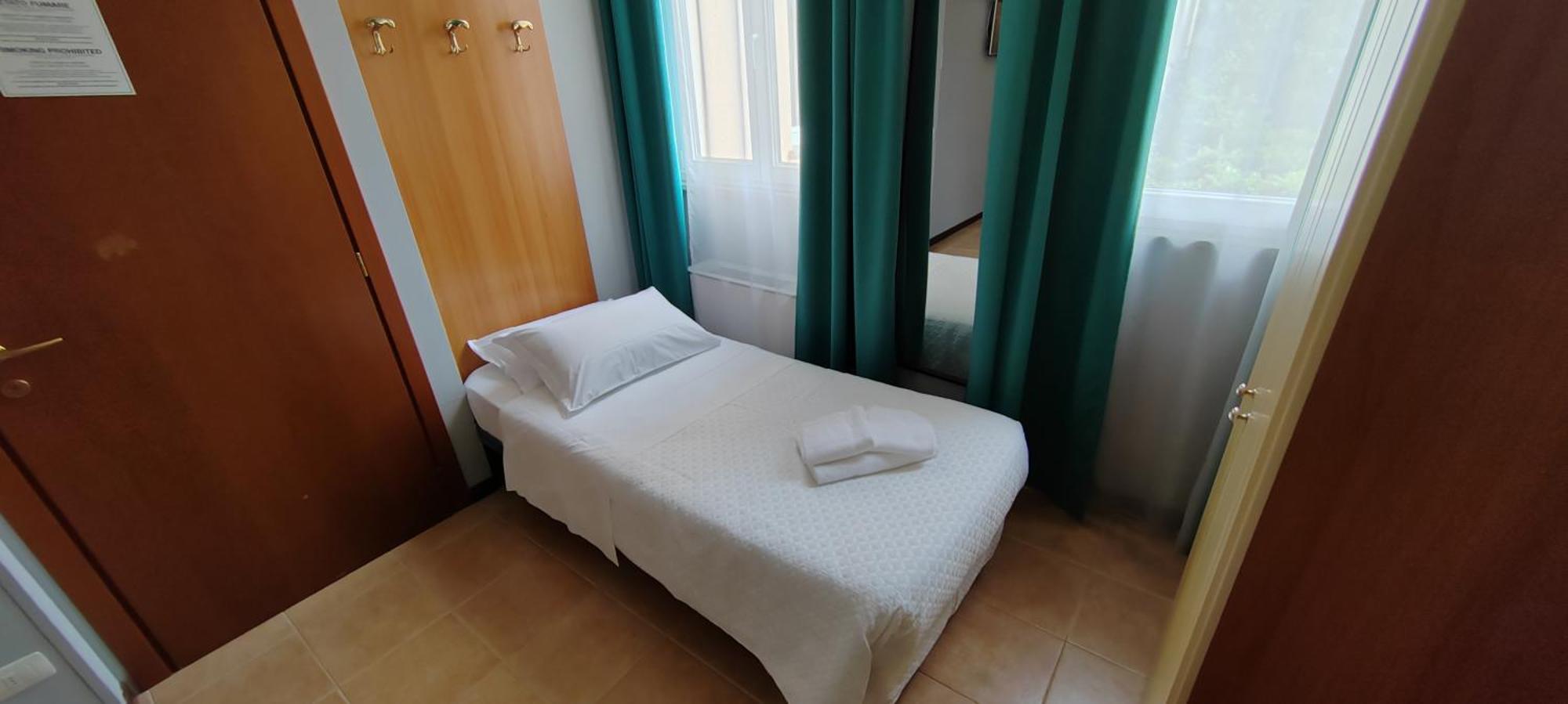 Hotel Nuovo Rondo セスト・サン・ジョヴァンニ エクステリア 写真